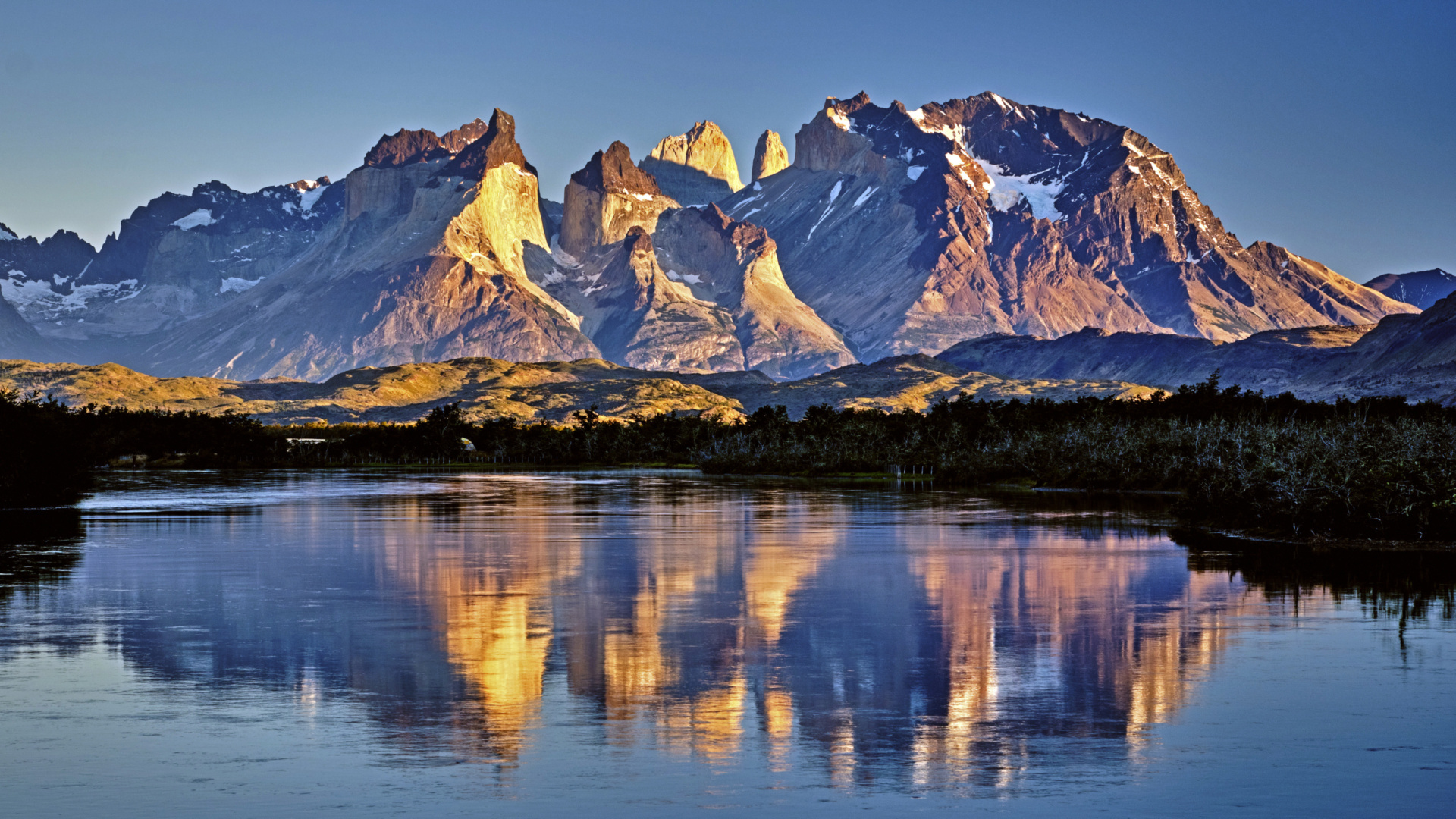 Das beeindruckende Massiv im Nationalpark Torres del Paine